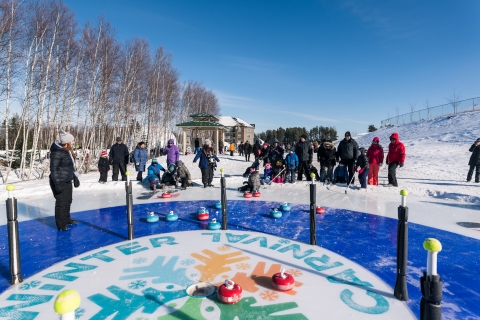 People playing crokicurl at Winter Wonderland Park